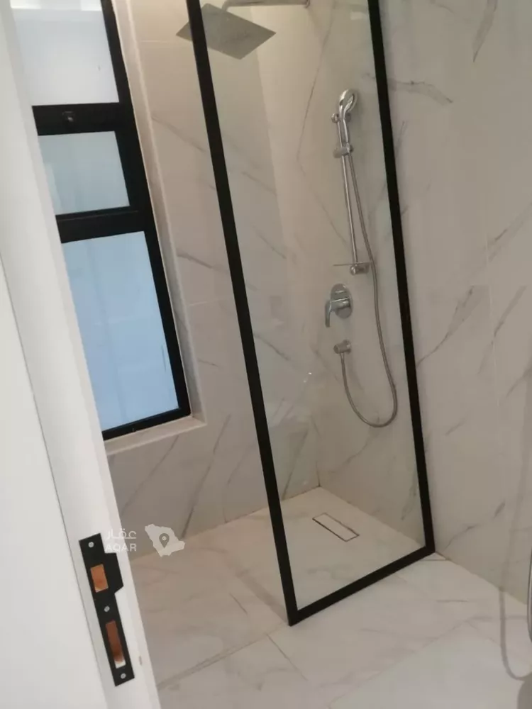 شقة للبيع في شارع اسماء بنت مالك, حي العارض, مدينة الرياض, منطقة الرياض 7