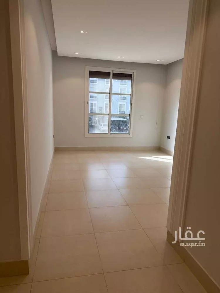 شقة للبيع في شارع الشيخ عبدالله بن جبرين, حي القيروان, مدينة الرياض, منطقة الرياض صورة 2