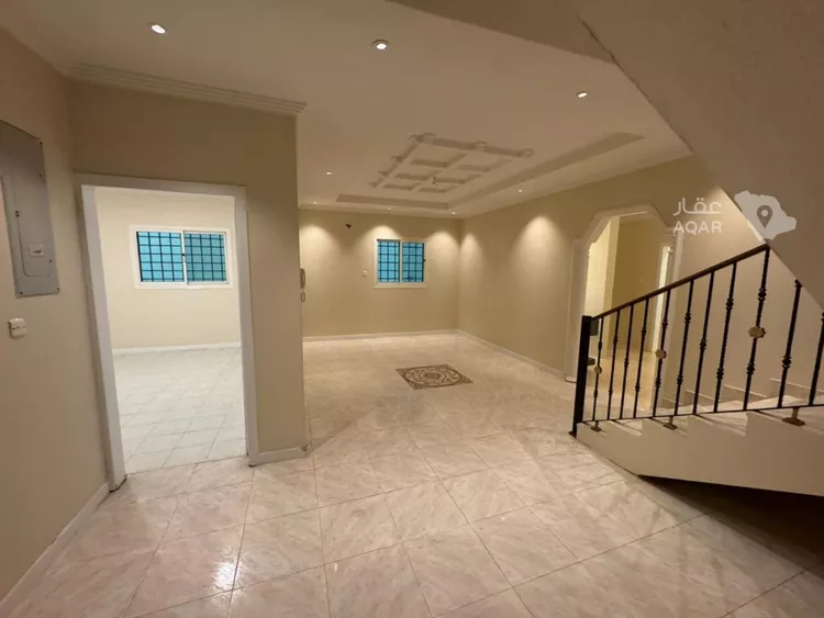 فيلا للبيع في شارع الطوال, حي إشبيلية, مدينة الرياض, منطقة الرياض 2