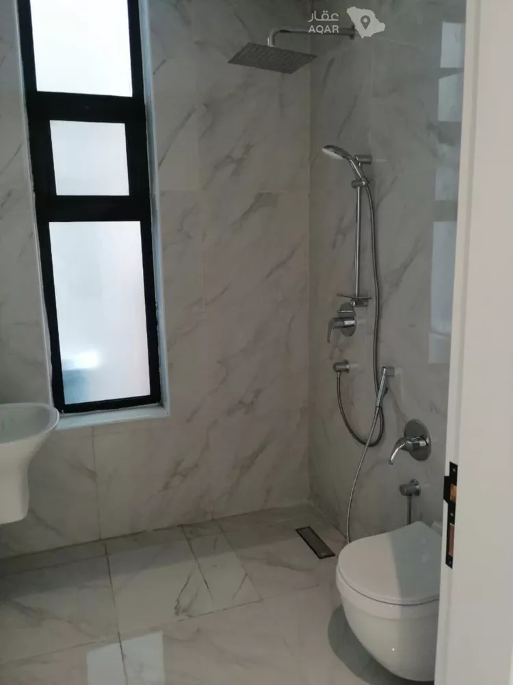شقة للبيع في شارع اسماء بنت مالك, حي العارض, مدينة الرياض, منطقة الرياض 6