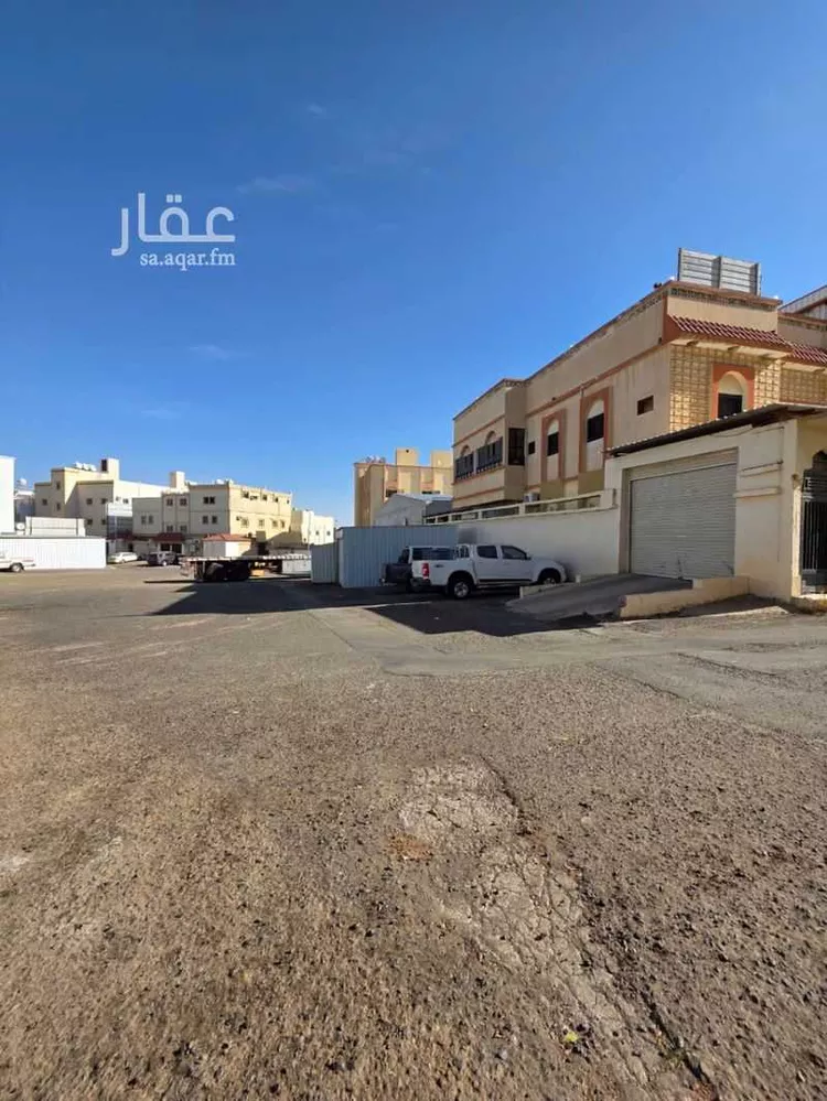 عمارة للبيع في شارع البقاع ، حي شكر ، خميس مشيط ، خميس مشيط صورة 2