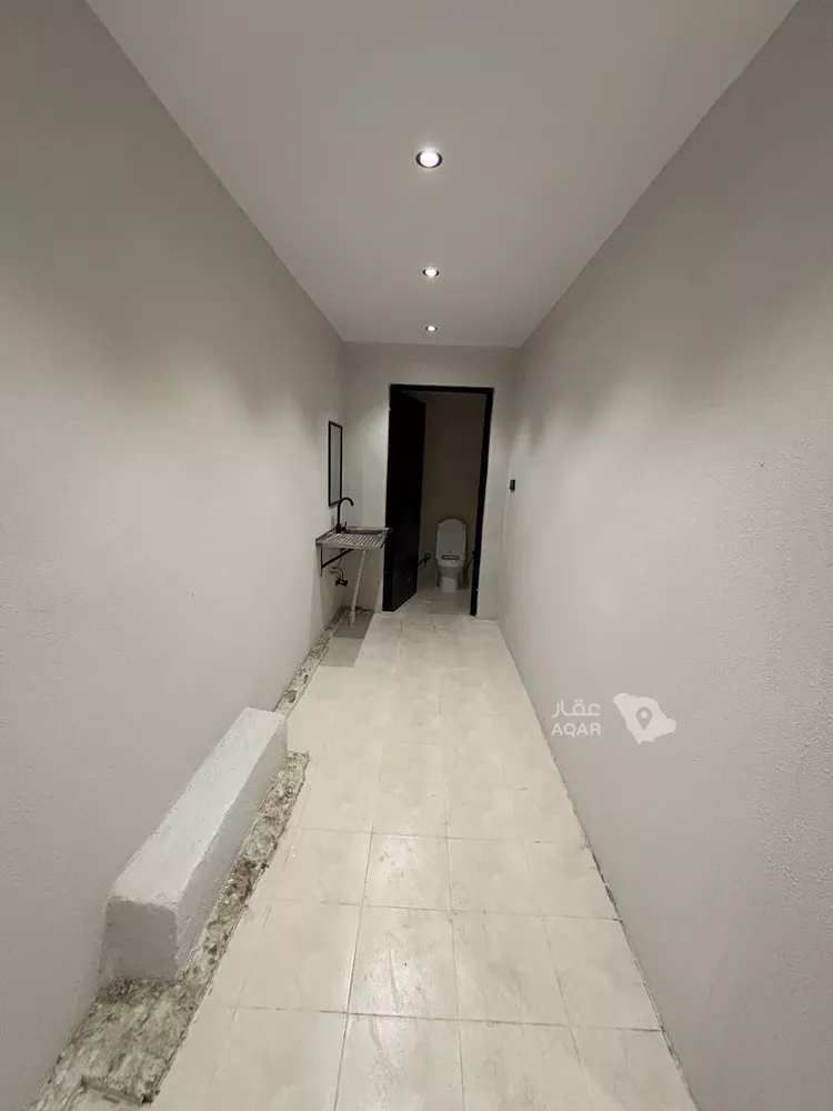 Commercial Office for Rent in Riyadh Al Khaleej