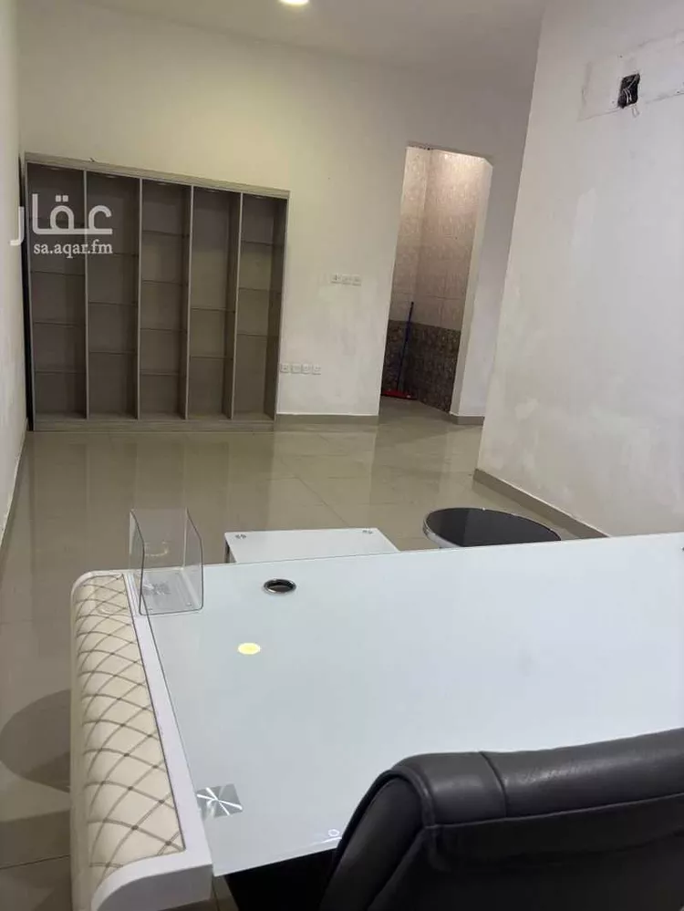 مكتب تجاري للإيجار في شارع الشيخ عبدالعزيز بن عبدالرحمن بن بشر ، حي اشبيلية ، الرياض ، منطقة الرياض صورة 5