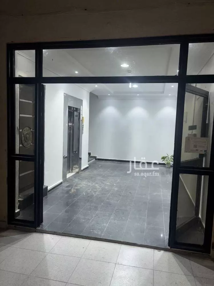Commercial Office for Rent in Riyadh Al Khaleej