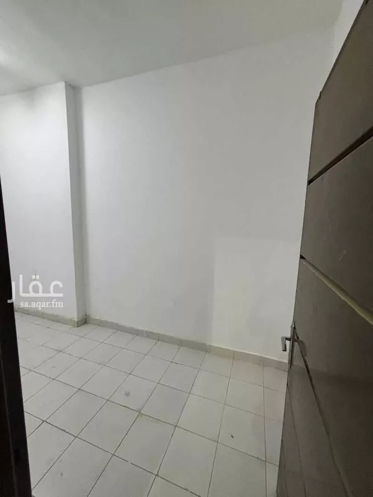 مكتب تجاري للإيجار في شارع فهد العقيلي, حي الخليج, مدينة الرياض, منطقة الرياض صورة 3