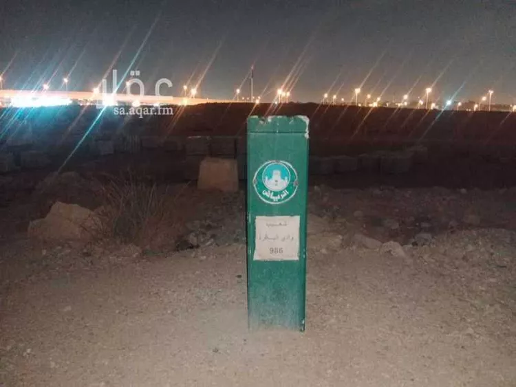أرض للبيع في شارع محمد بن احمد بن الضياء, حي عكاظ, مدينة الرياض, منطقة الرياض صورة 2