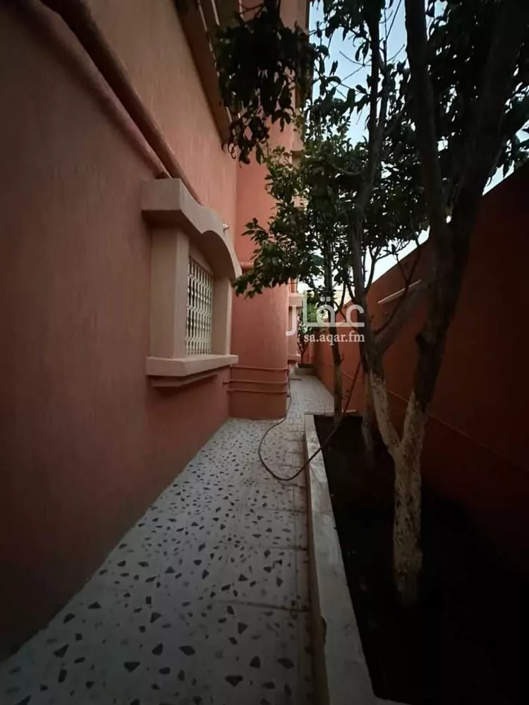 عمارة للبيع في شارع الكتاني, حي السلام, مدينة بلجرشي, منطقة الباحة صورة 2
