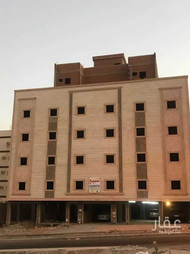 عمارة للبيع في شارع المعتمد ابن عباد, حي الأمير عبدالمجيد, مدينة جدة, منطقة مكة المكرمة صورة 2