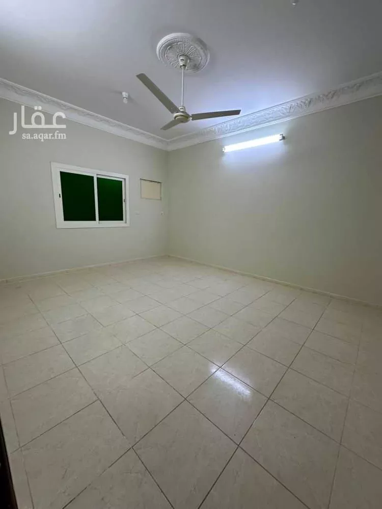 عمارة للبيع في شارع الكتاني, حي السلام, مدينة بلجرشي, منطقة الباحة 13