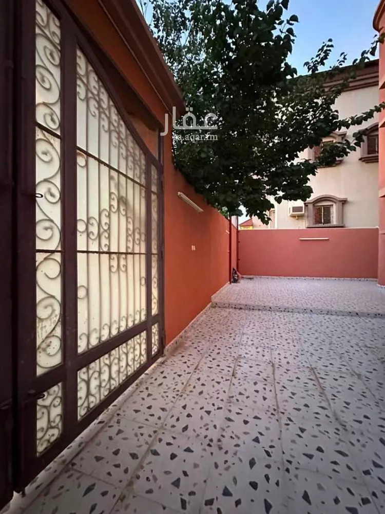 عمارة للبيع في شارع الكتاني, حي السلام, مدينة بلجرشي, منطقة الباحة صورة 3