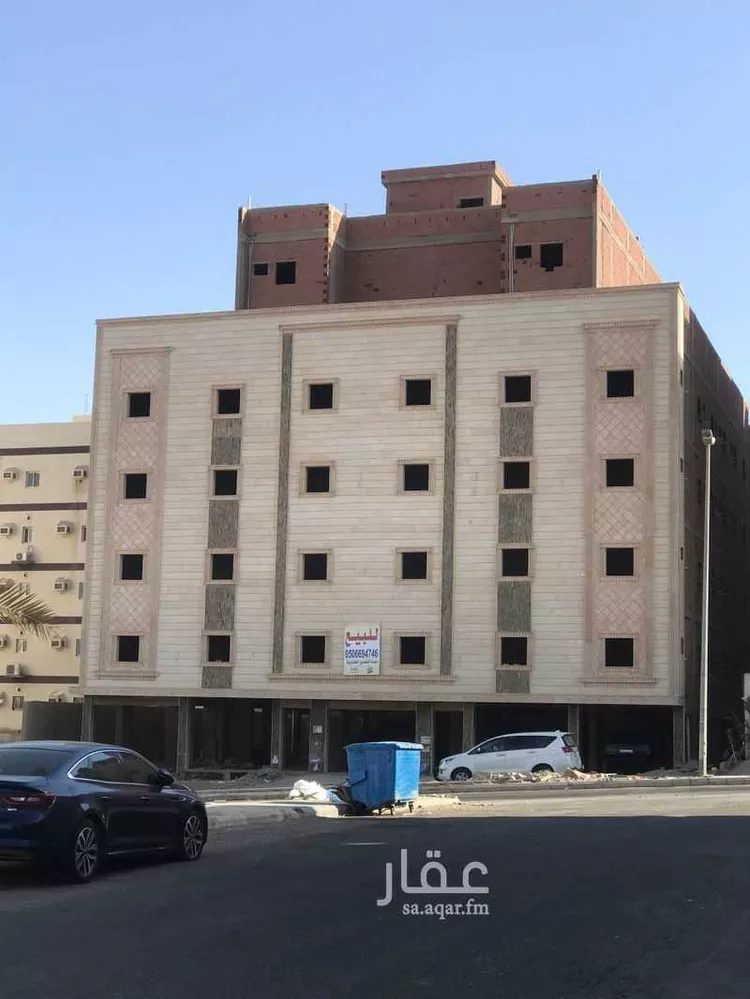 عمارة للبيع في شارع المعتمد ابن عباد, حي الأمير عبدالمجيد, مدينة جدة, منطقة مكة المكرمة صورة 3