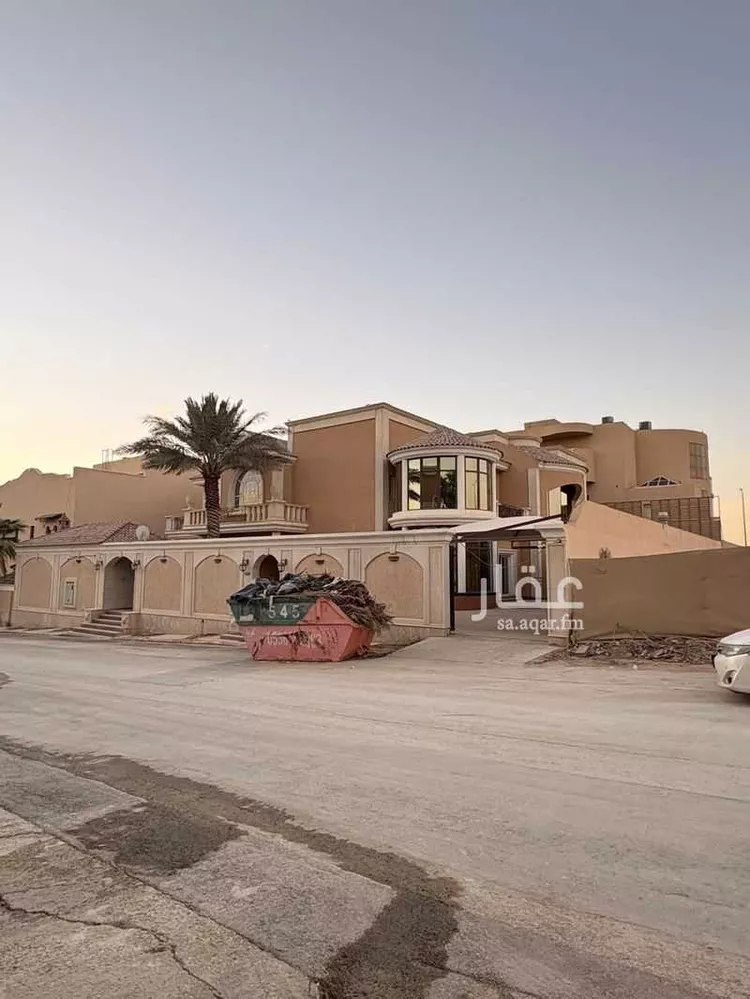 فيلا للبيع في شارع محمد العباسي, حي الرائد, مدينة الرياض, منطقة الرياض صورة 2