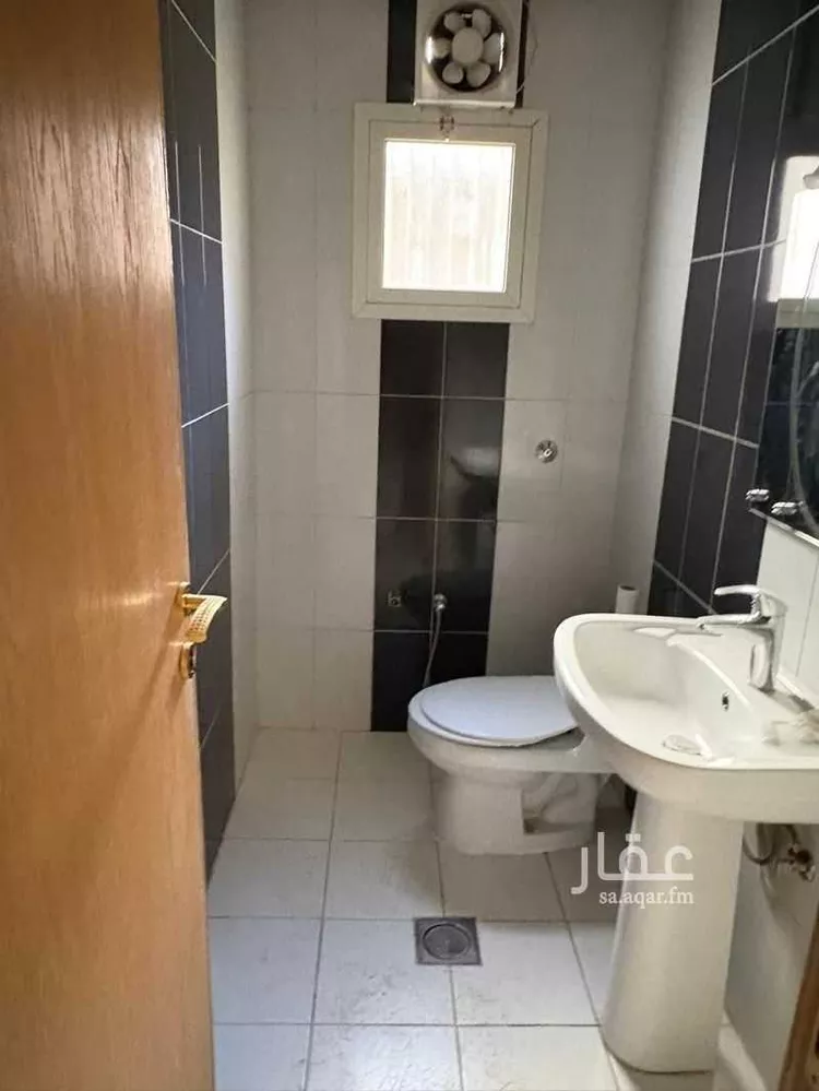 فيلا للبيع في شارع ابن الرماح, حي العليا, مدينة الرياض, منطقة الرياض صورة 5
