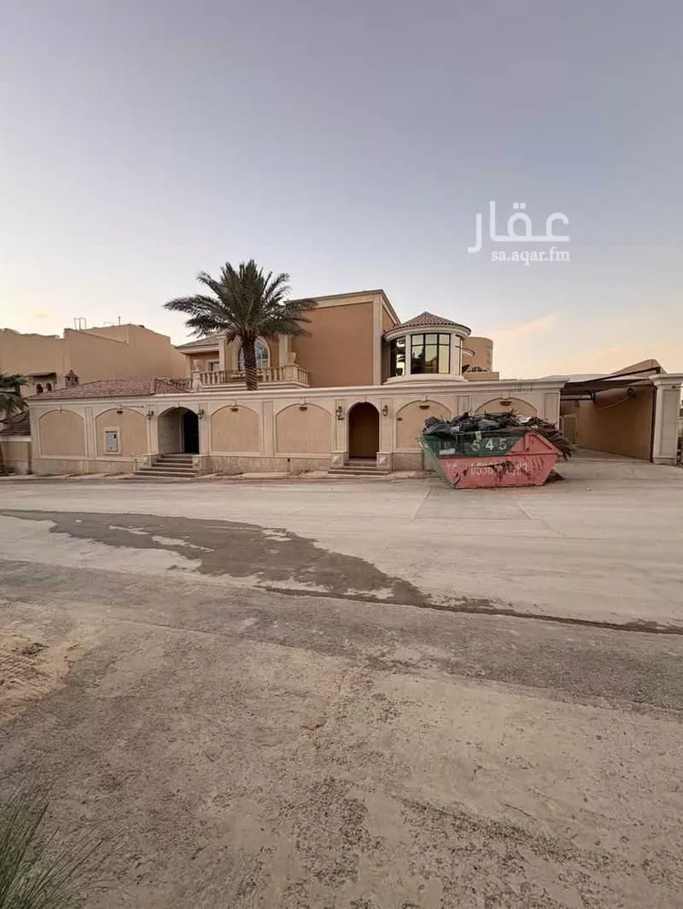 فيلا للبيع في شارع محمد العباسي, حي الرائد, مدينة الرياض, منطقة الرياض