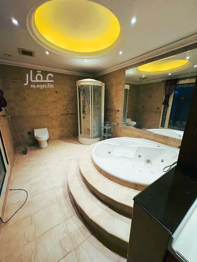 فيلا للبيع في شارع محمد العباسي, حي الرائد, مدينة الرياض, منطقة الرياض 11