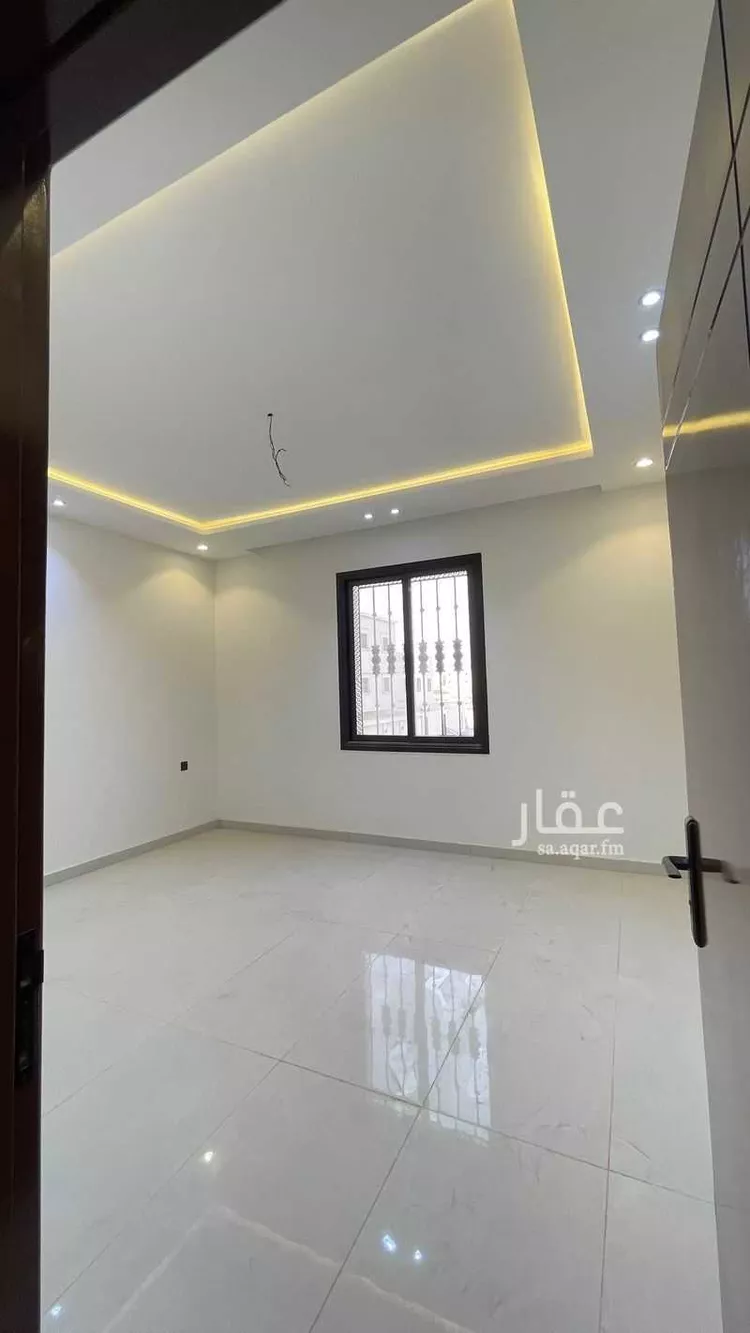 دور للبيع في شارع رقم 163, حي الجنادرية, مدينة الرياض, منطقة الرياض صورة 3