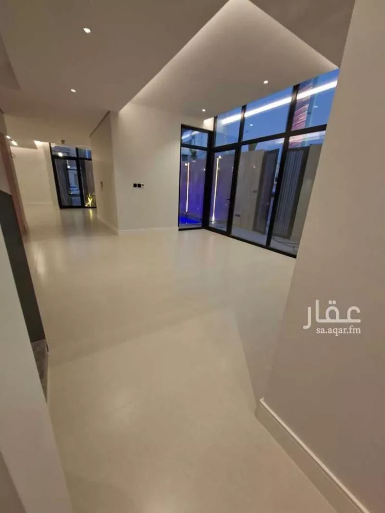 فيلا للبيع في شارع خليج السويس, حي الملقا, مدينة الرياض, منطقة الرياض صورة 2