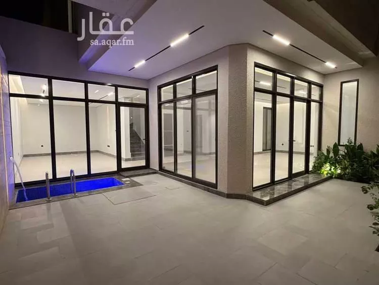فيلا للبيع في شارع عبدالله بن عتيك, حي النفل, مدينة الرياض, منطقة الرياض