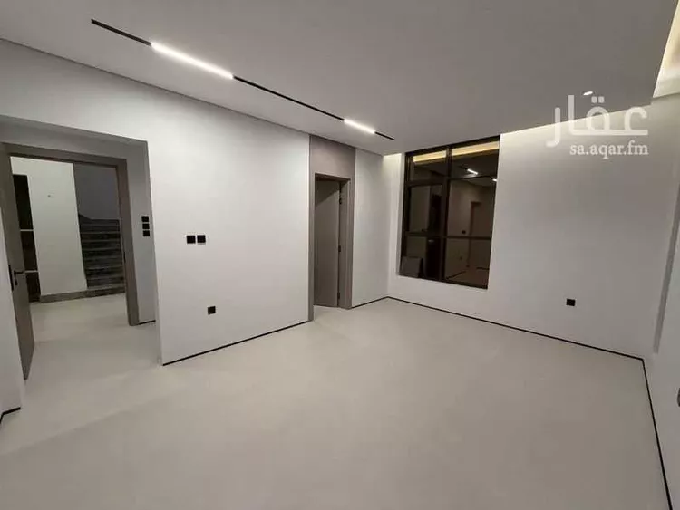 دور للبيع في شارع صدا, حي النفل, مدينة الرياض, منطقة الرياض صورة 3