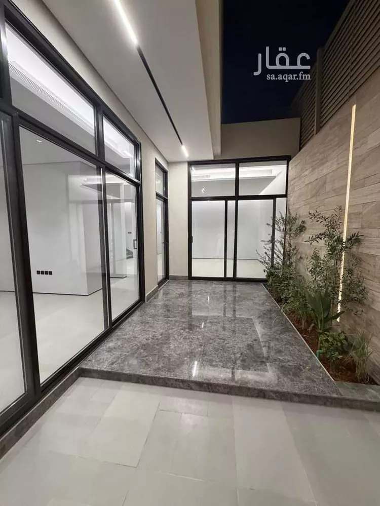 Floor for Sale in Riyadh Al Malqa صورة 3