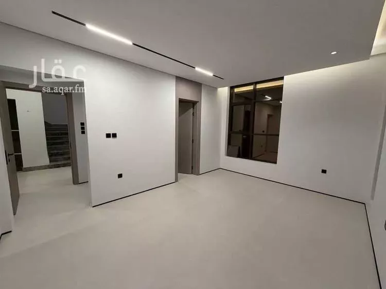 دور للبيع في شارع صدا, حي النفل, مدينة الرياض, منطقة الرياض صورة 3