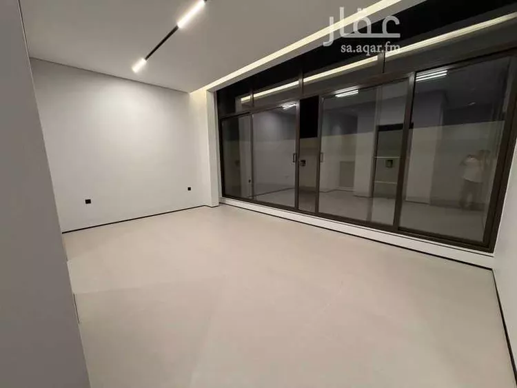 دور للبيع في شارع رقم 289, حي الملقا, مدينة الرياض, منطقة الرياض صورة 3