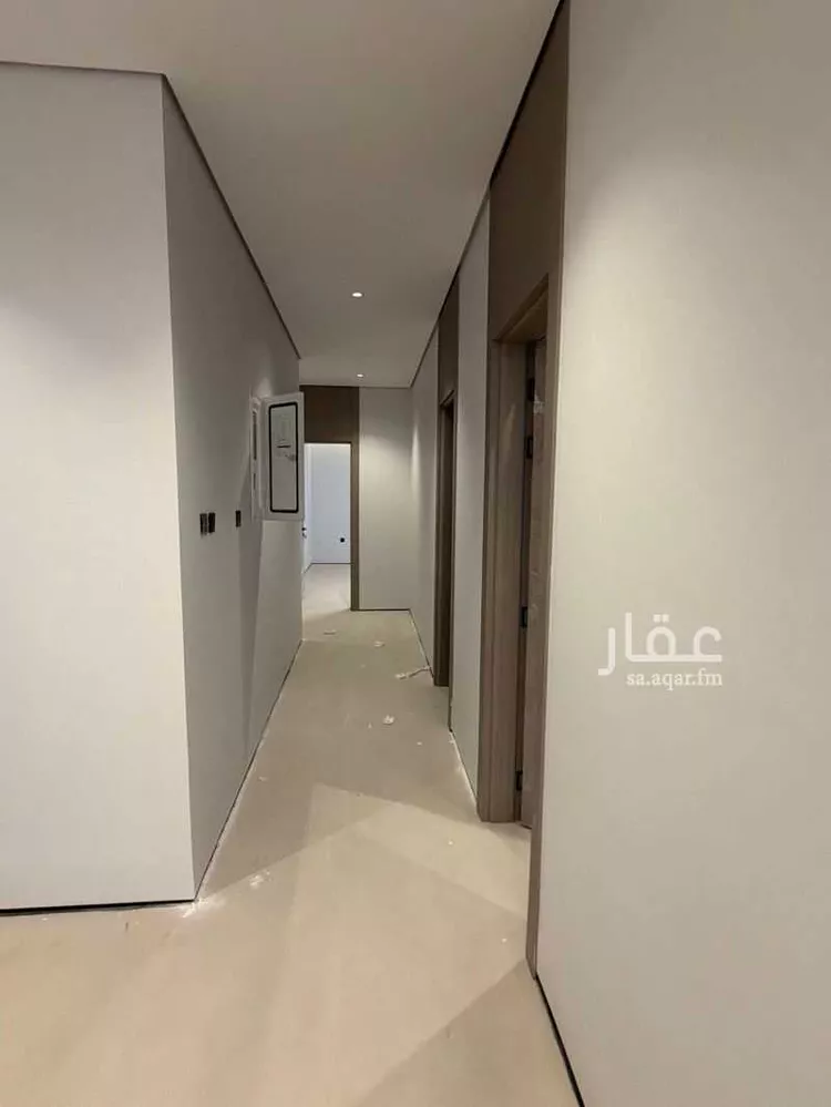 دور للبيع في شارع رقم 289, حي الملقا, مدينة الرياض, منطقة الرياض صورة 4