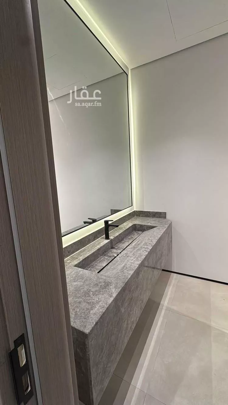 Floor for Sale in Riyadh Al Malqa صورة 5