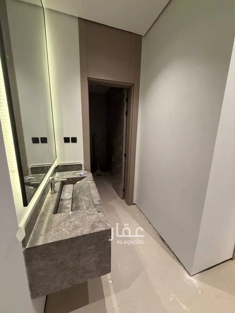 فيلا للبيع في شارع رقم 320, حي الملقا, مدينة الرياض, منطقة الرياض