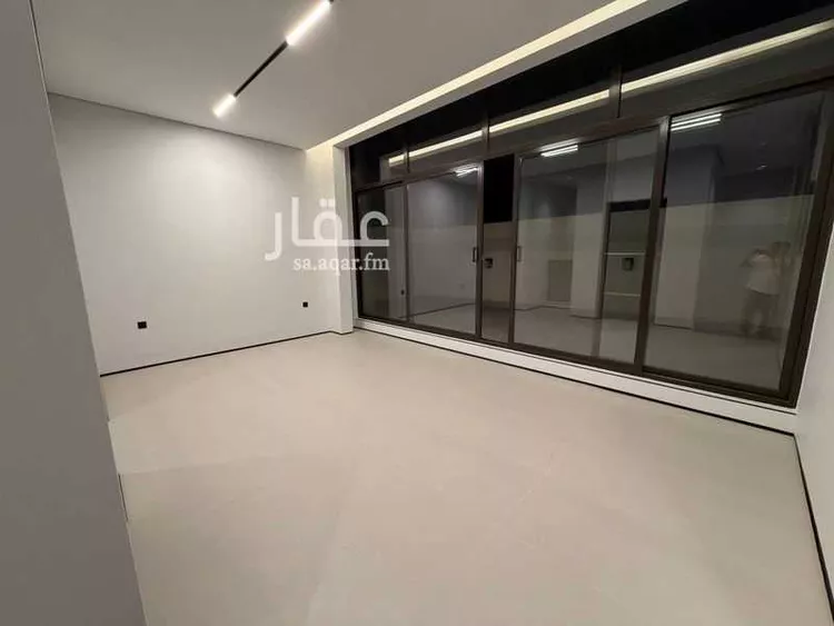 فيلا للبيع في شارع عبدالله بن عتيك, حي النفل, مدينة الرياض, منطقة الرياض 11