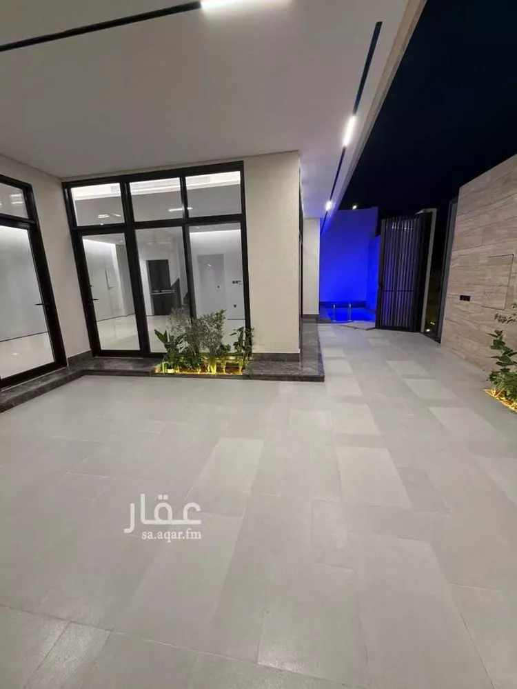 فيلا للبيع في شارع رقم 320, حي الملقا, مدينة الرياض, منطقة الرياض 13