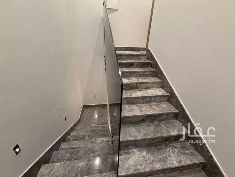 Floor for Sale in Riyadh An Nafal 11