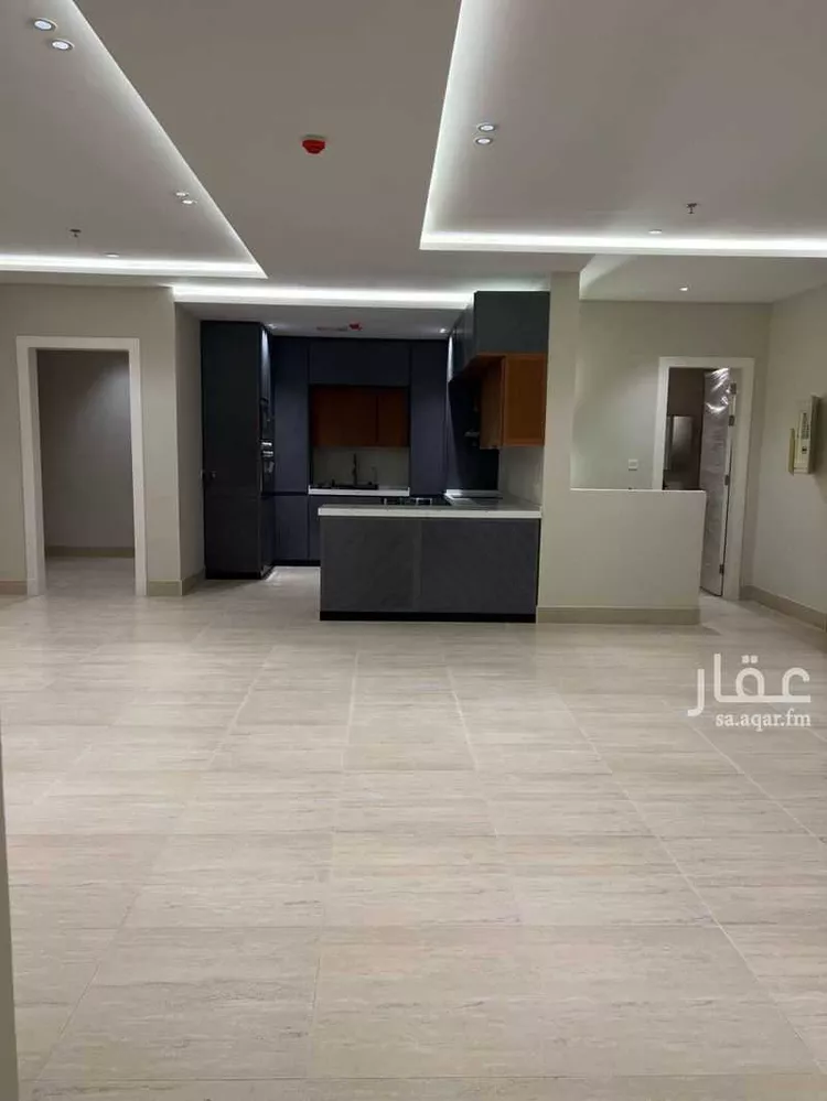 شقة للإيجار في شارع العطايف, حي الحمراء, مدينة الخبر, المنطقة الشرقية صورة 2