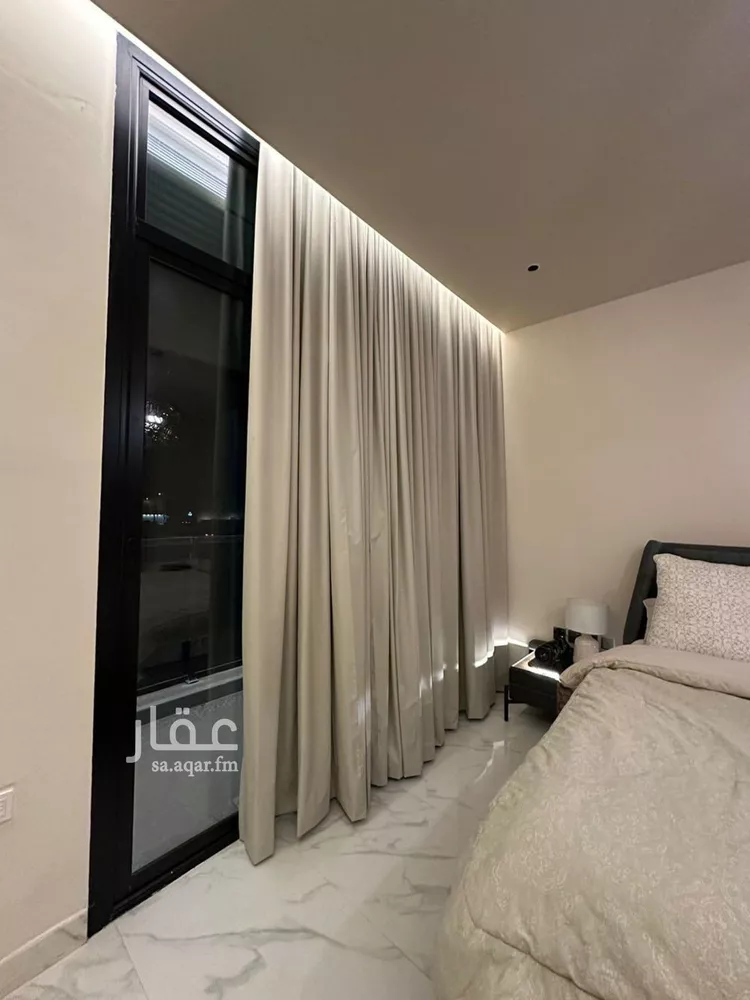 فيلا للبيع في شارع عبدالله بن العاص, حي العارض, مدينة الرياض, منطقة الرياض صورة 3