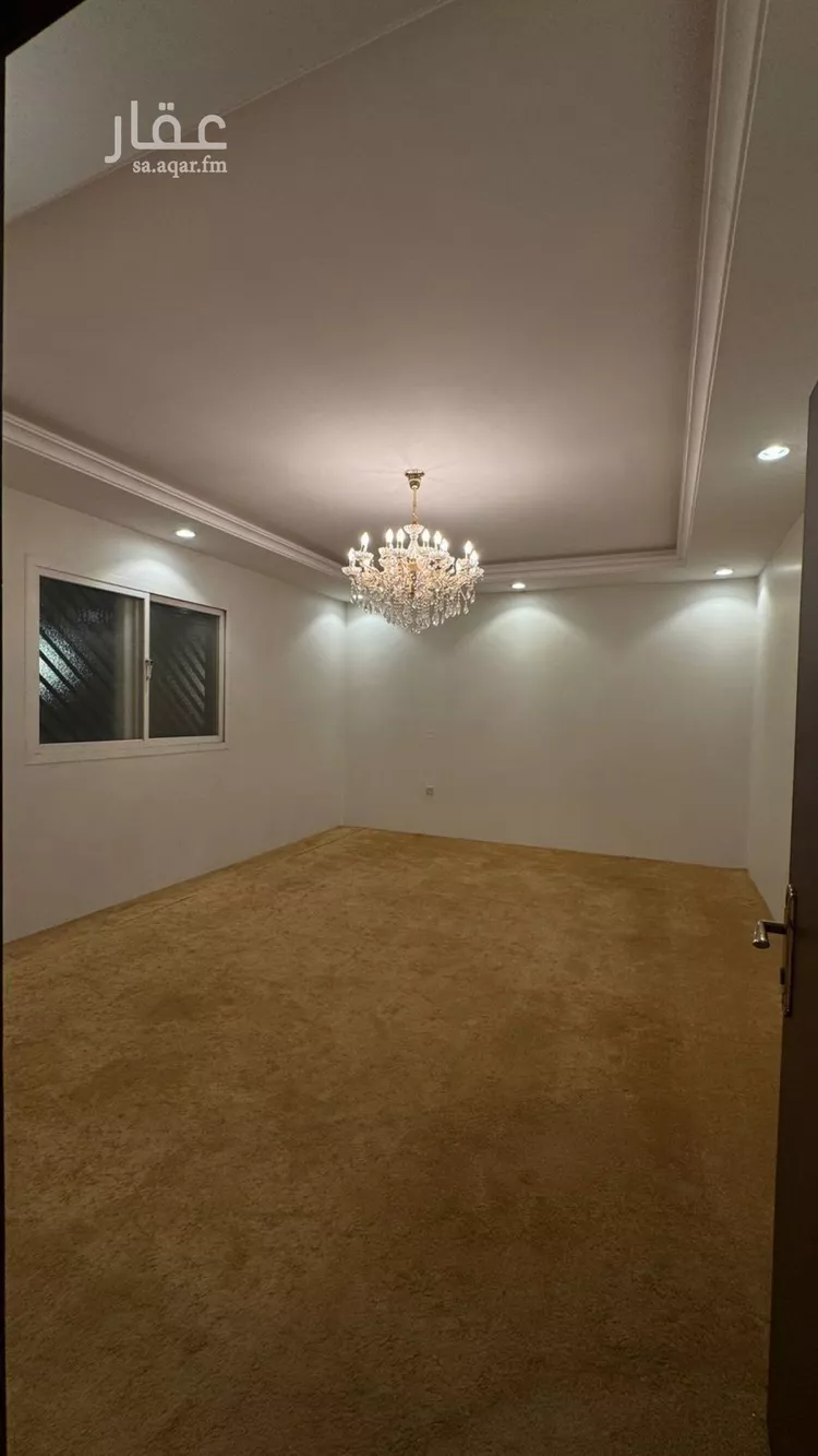 فيلا للإيجار في شارع ابن الطرائفي, حي الإزدهار, مدينة الرياض, منطقة الرياض صورة 2