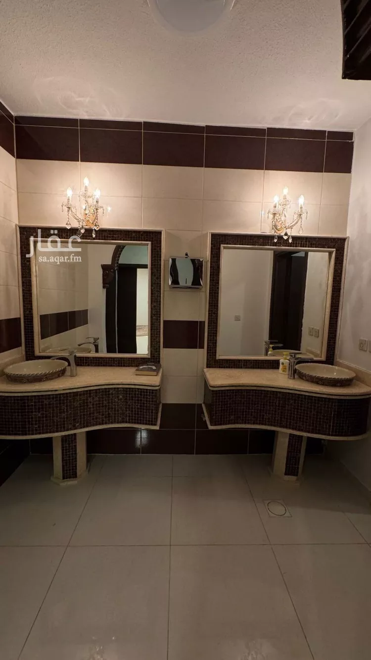 فيلا للبيع في شارع ابن الطرائفي, حي الإزدهار, مدينة الرياض, منطقة الرياض صورة 4