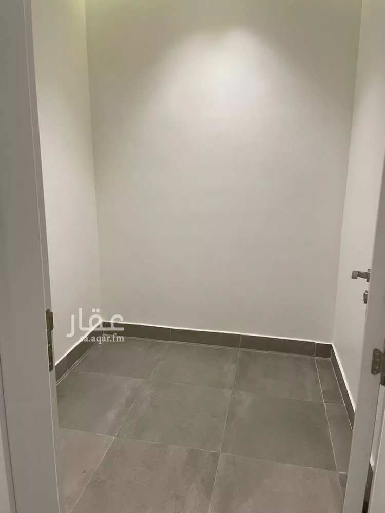 شقة للبيع في شارع دهشور, حي الإزدهار, مدينة الرياض, منطقة الرياض صورة 5