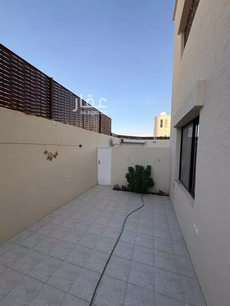 بيت للبيع في شارع محمد الرياشي ، حي الاندلس ، الرياض ، منطقة الرياض