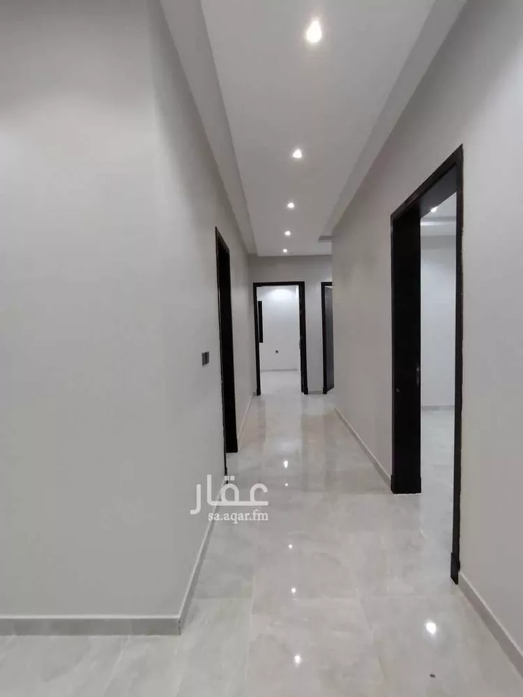دور للبيع في شارع محمد بن سابق الأموي, حي الصالحية, مدينة جدة, منطقة مكة المكرمة صورة 2