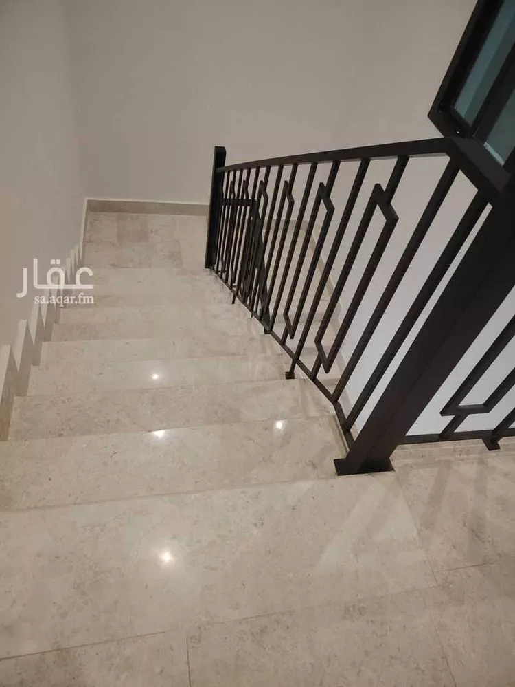 فيلا للبيع في شارع عاصم عمير, حي الرحمانية, مدينة جدة, منطقة مكة المكرمة صورة 2