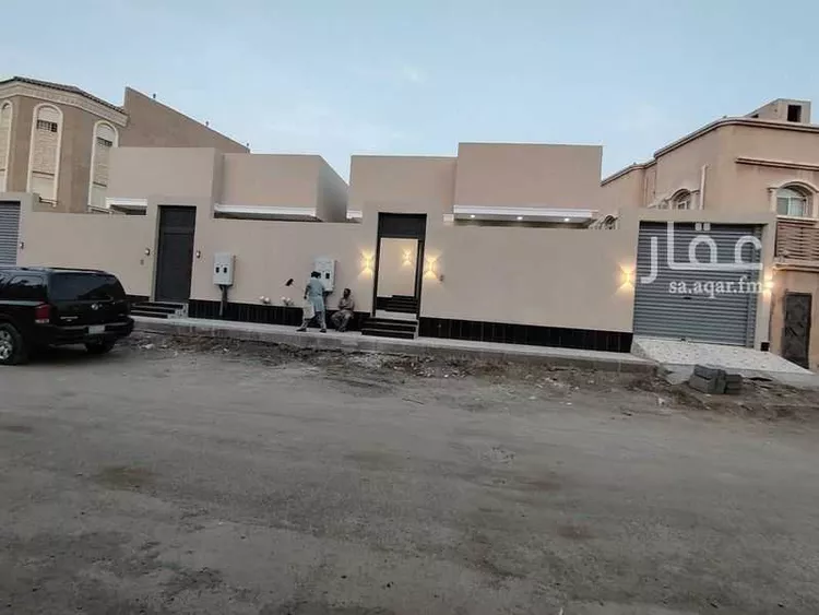 دور للبيع في شارع محمد بن سابق الأموي, حي الصالحية, مدينة جدة, منطقة مكة المكرمة صورة 3
