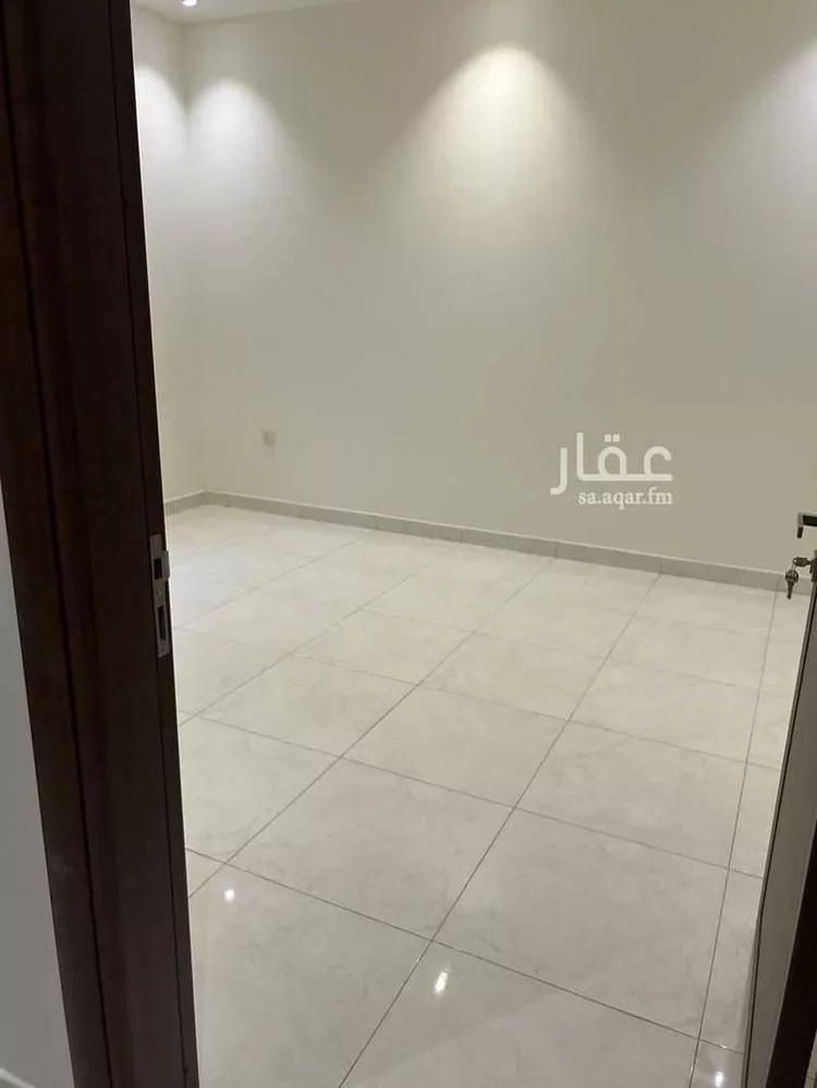 شقة للإيجار في شارع أحمد بن حمدان الأذرعي, حي عرقة, مدينة الرياض, منطقة الرياض