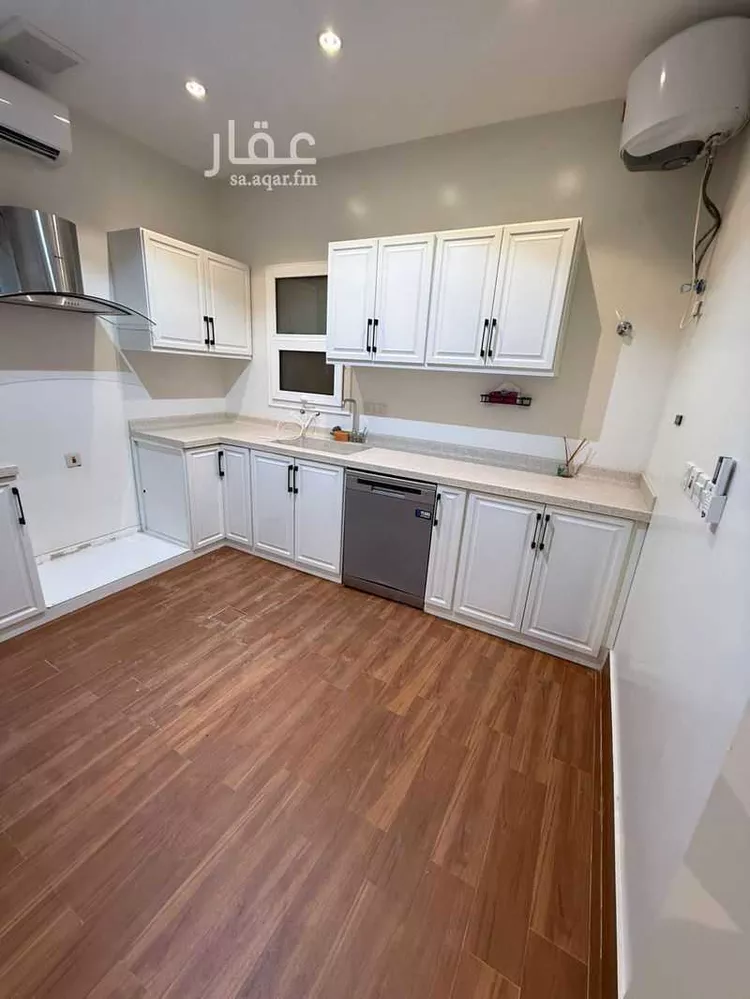شقة للإيجار في شارع محمد بن عبدالباقي, حي عرقة, مدينة الرياض, منطقة الرياض صورة 3