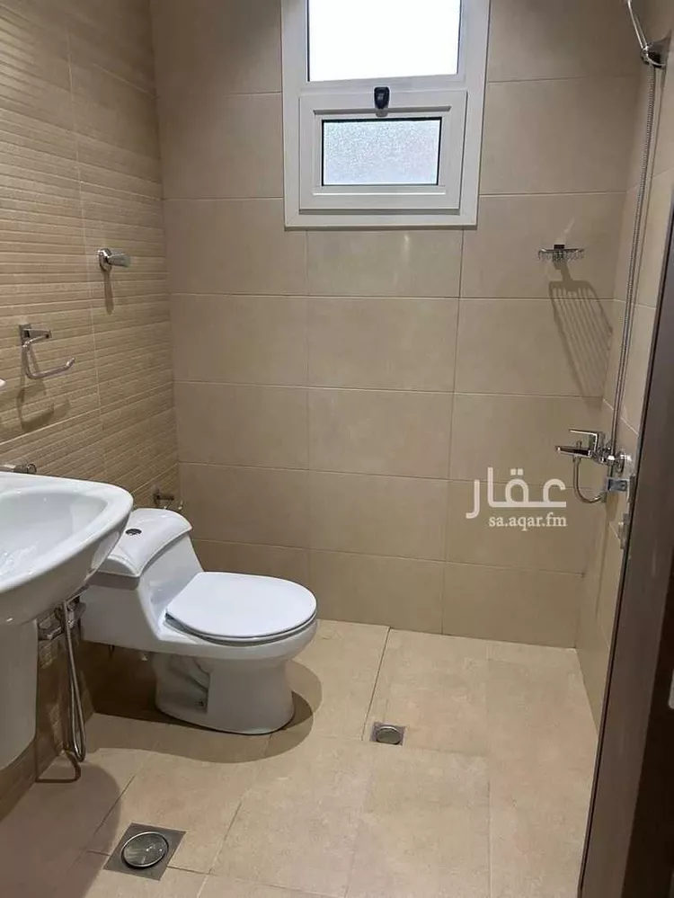 شقة للإيجار في شارع أحمد بن حمدان الأذرعي, حي عرقة, مدينة الرياض, منطقة الرياض صورة 5