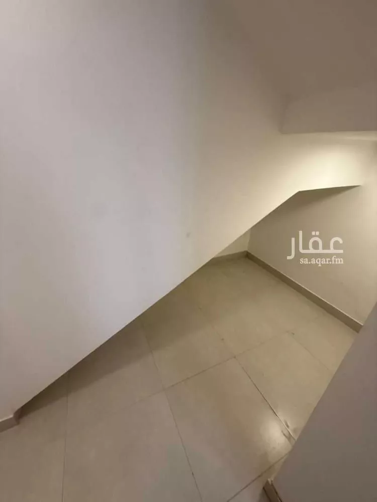 شقة للإيجار في شارع أحمد بن ثعلب, حي عرقة, مدينة الرياض, منطقة الرياض 15