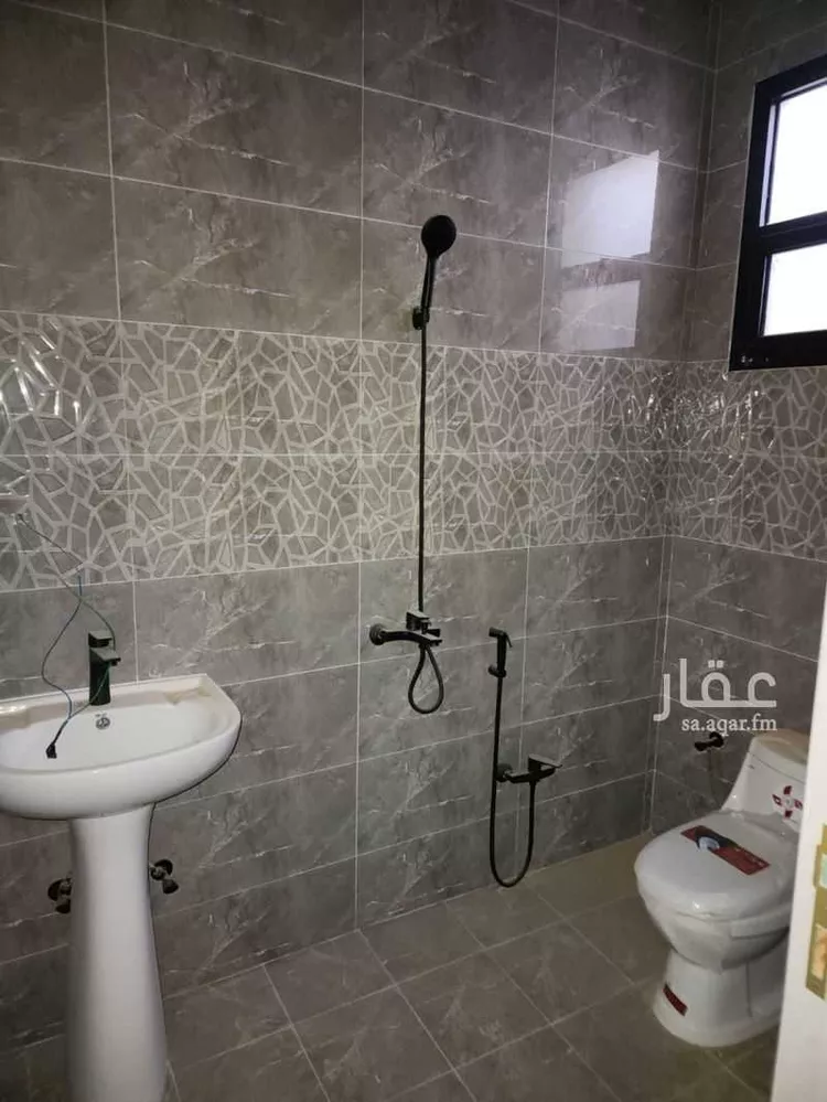 فيلا للإيجار في حي مخطط رقم 133 , مدينة ثادق, منطقة الرياض صورة 3