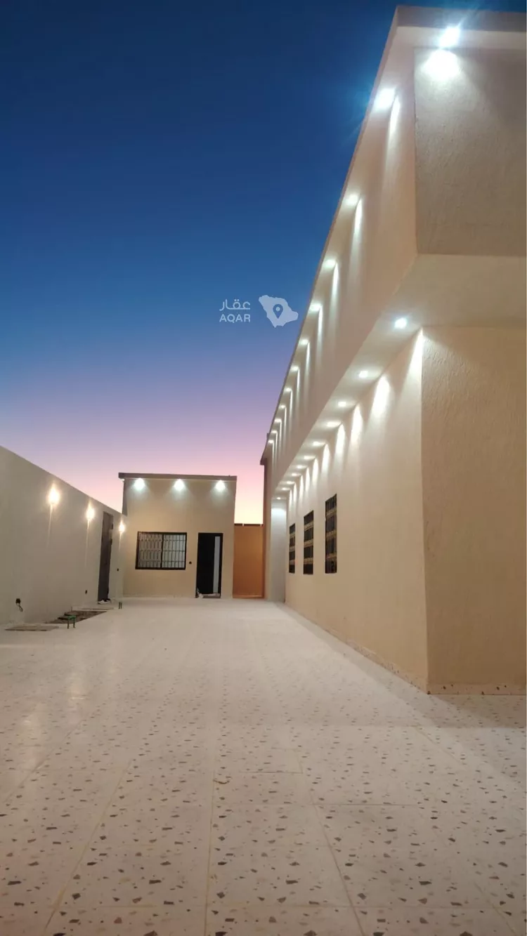 Floor for Sale in Thadiq Al Janadriyah صورة 3