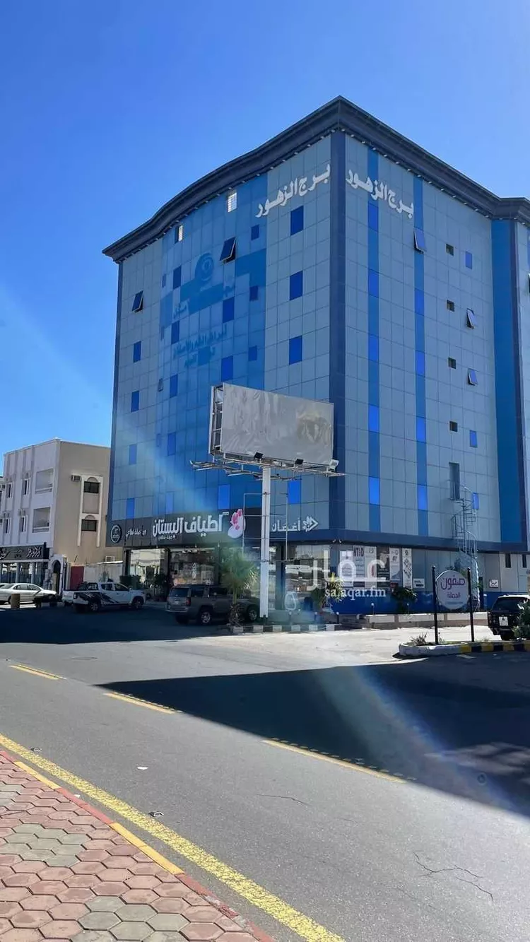 مكتب تجاري للإيجار في شارع أم سرار 11, حي آل عزيز, مدينة خميس مشيط, منطقة عسير