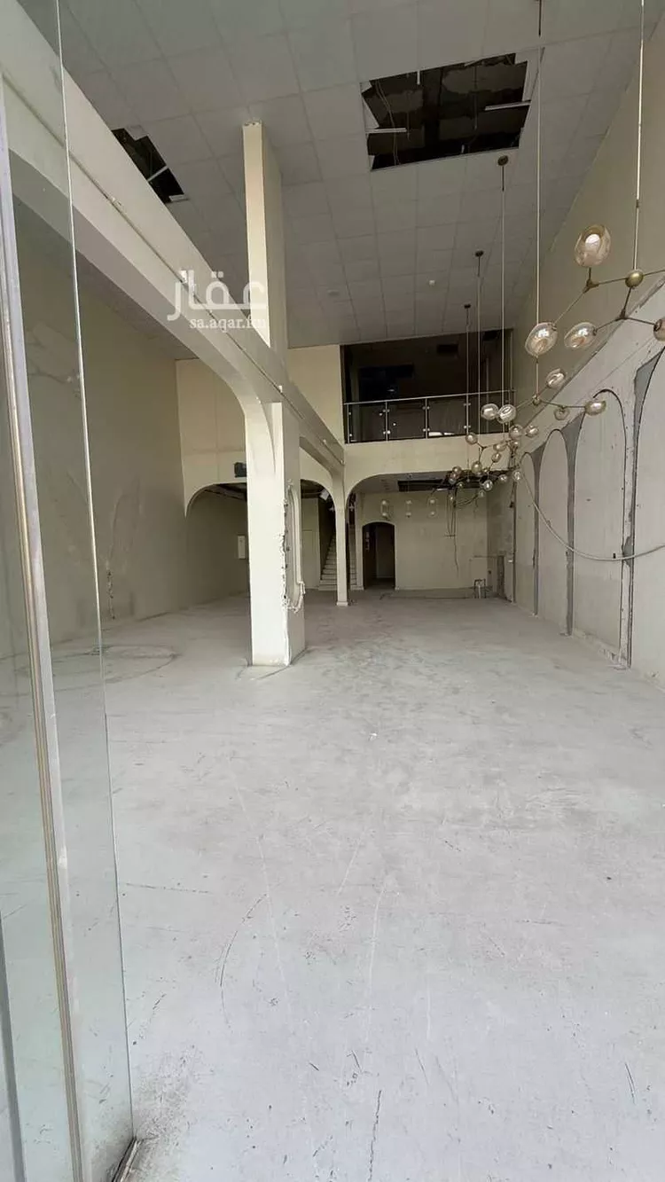 Shop for Rent in Riyadh Al Yarmouk صورة 4