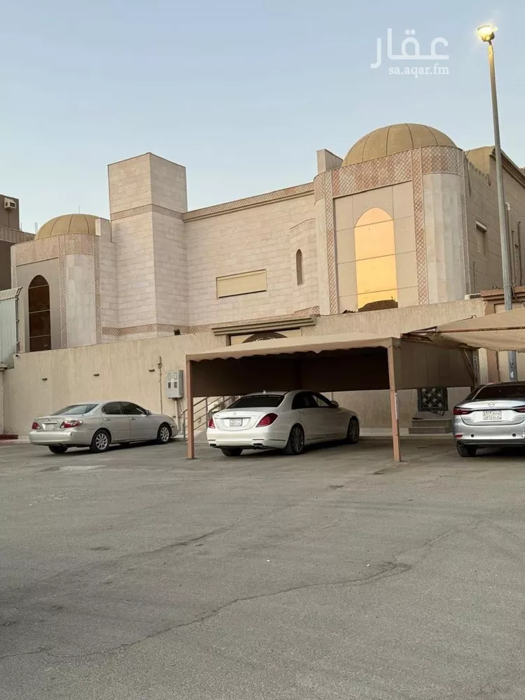 فيلا للبيع في شارع الكاتب البغدادي, حي المنار, مدينة جدة, منطقة مكة المكرمة